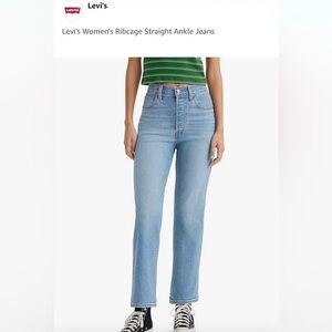Levi's Women's, Ribcage Straight, Ankle Jeans Medium Indigo colour, size…